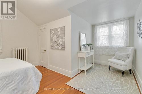 1204 Justamere Road, London, ON - Indoor Photo Showing Bedroom