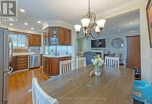 30 Caldwell Street, St. Thomas, ON - Indoor Photo Showing Dining Room