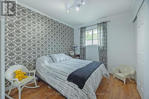 30 Caldwell Street, St. Thomas, ON - Indoor Photo Showing Bedroom