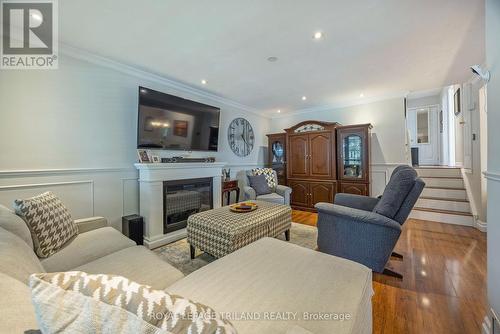 30 Caldwell Street, St. Thomas, ON - Indoor Photo Showing Living Room With Fireplace