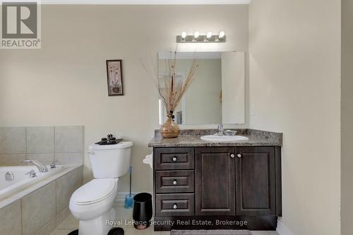 80 Aspermont Crescent, Brampton, ON - Indoor Photo Showing Bathroom