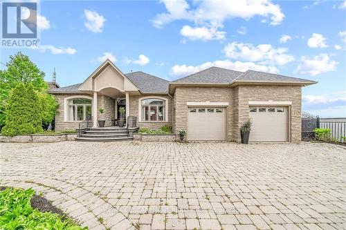 94 Seabreeze Crescent E, Hamilton, ON - Outdoor