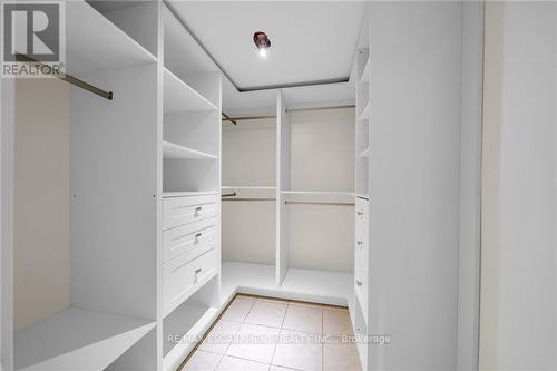 94 Seabreeze Crescent E, Hamilton, ON - Indoor With Storage