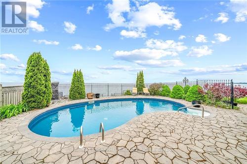 94 Seabreeze Crescent E, Hamilton, ON - Outdoor With In Ground Pool With View