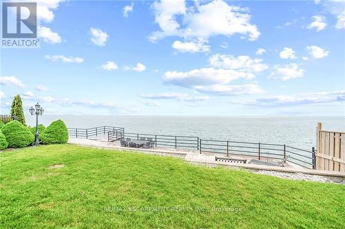 94 Seabreeze Crescent E, Hamilton, ON - Outdoor With View