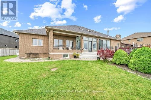 94 Seabreeze Crescent E, Hamilton, ON - Outdoor