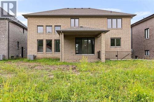 657 Orchards Crescent, Windsor, ON - Outdoor