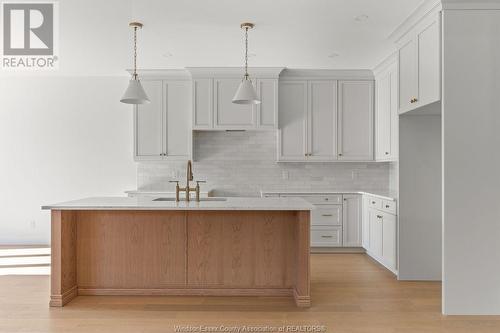 2557 Mayfair Avenue, Lasalle, ON - Indoor Photo Showing Kitchen