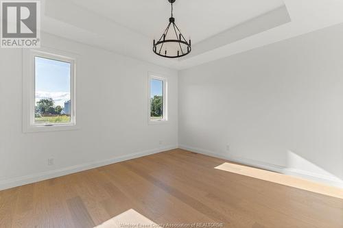 2557 Mayfair Avenue, Lasalle, ON - Indoor Photo Showing Other Room