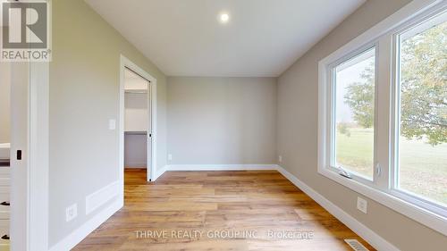 1559 Elmtree Drive, North Middlesex (Parkhill), ON - Indoor Photo Showing Other Room