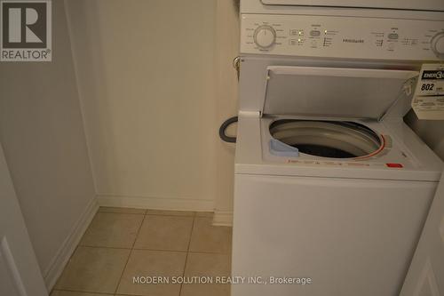 610 - 1 Rean Drive, Toronto (Bayview Village), ON - Indoor Photo Showing Laundry Room