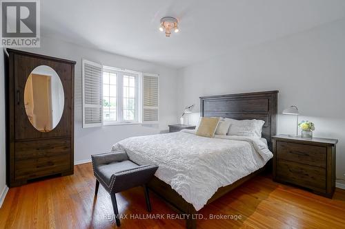 31 Ringwood Crescent, Toronto, ON - Indoor Photo Showing Bedroom