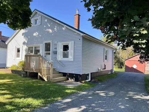 61 Hillcrest Avenue, Bible Hill, NS 