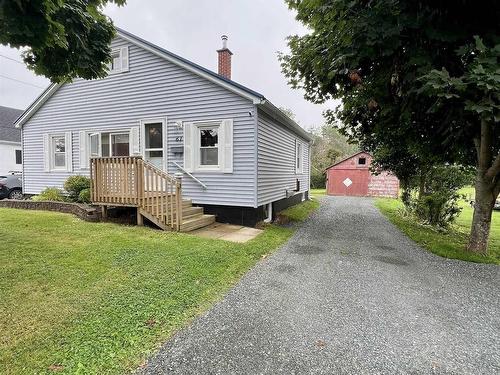 61 Hillcrest Avenue, Bible Hill, NS 