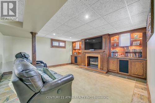 4 Maplehyrn Avenue, East Gwillimbury, ON - Indoor Photo Showing Basement With Fireplace