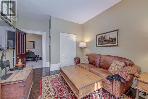 1680 Hwy 26, Springwater, ON - Indoor Photo Showing Living Room