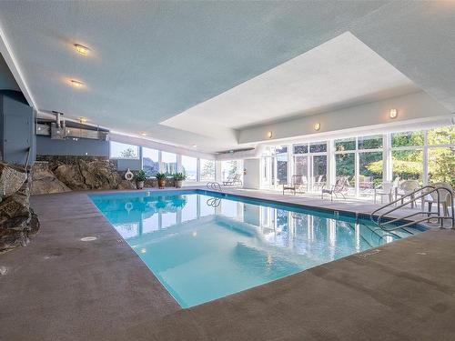 5301-2829 Arbutus Rd, Saanich, BC - Indoor Photo Showing Other Room With In Ground Pool