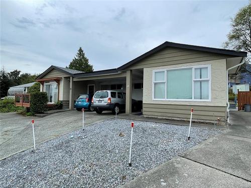 19-21 Cilaire Dr, Nanaimo, BC - Outdoor