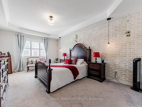 326 Chouinard Way, Aurora, ON - Indoor Photo Showing Bedroom