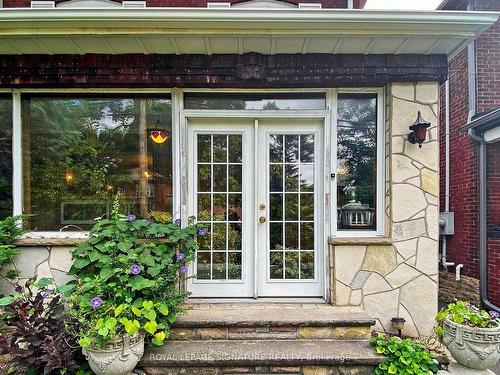 113 Humbercrest Blvd, Toronto, ON - Outdoor