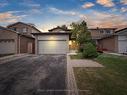 3193 Osbourne Rd, Mississauga, ON  - Outdoor 