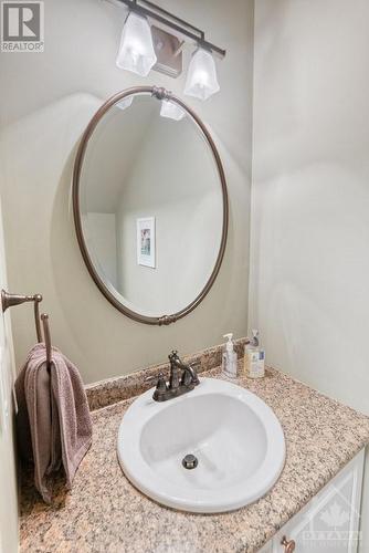 655 Richmond Road Unit#34, Ottawa, ON - Indoor Photo Showing Bathroom