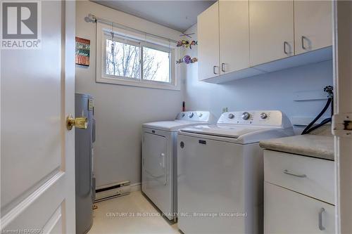 8 Philip Place, Kincardine, ON - Indoor Photo Showing Laundry Room