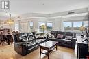 801 902 Spadina Crescent E, Saskatoon, SK  - Indoor Photo Showing Living Room 