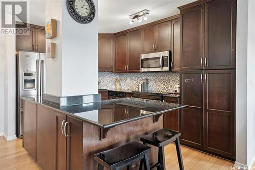 801 902 Spadina Crescent E, Saskatoon, SK - Indoor Photo Showing Kitchen