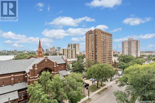 801 902 Spadina Crescent E, Saskatoon, SK - Outdoor With Facade