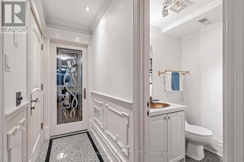 1 - 120 Bedford Road, Toronto (Annex), ON - Indoor Photo Showing Bathroom