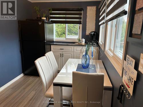 28 Cadillac Boulevard, Kawartha Lakes, ON - Indoor Photo Showing Dining Room