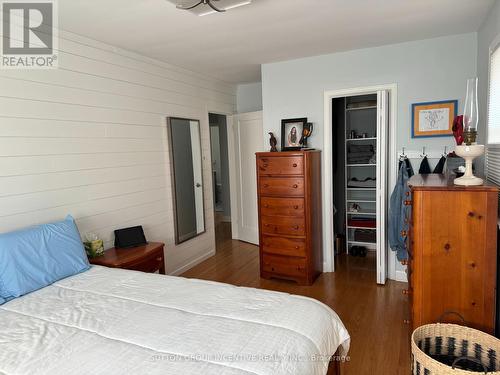 163 Clapperton Street, Barrie (City Centre), ON - Indoor Photo Showing Bedroom