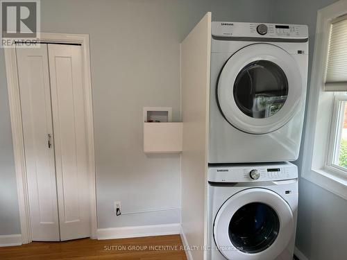 163 Clapperton Street, Barrie, ON - Indoor Photo Showing Laundry Room