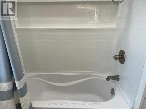 163 Clapperton Street, Barrie, ON - Indoor Photo Showing Bathroom