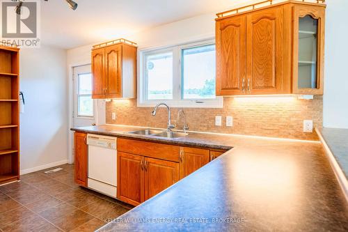 12699 Loyalist Parkway, Prince Edward County (Picton), ON - Indoor Photo Showing Kitchen With Double Sink