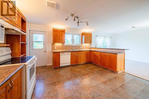 12699 Loyalist Parkway, Prince Edward County (Picton), ON - Indoor Photo Showing Kitchen