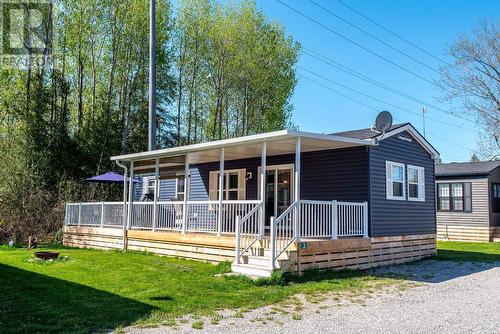 Cv003 - 657 Thunder Bridge Road, Kawartha Lakes, ON - Outdoor With Deck Patio Veranda