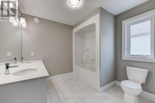 51 Basil Crescent, Middlesex Centre (Ilderton), ON - Indoor Photo Showing Bathroom