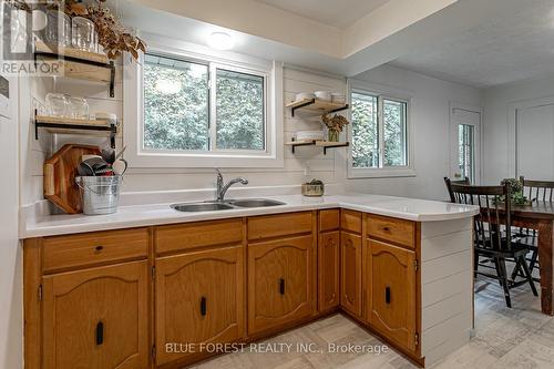 8945 Hacienda Road, Aylmer (Ay), ON - Indoor Photo Showing Kitchen With Double Sink