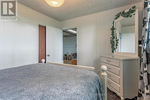 8945 Hacienda Road, Aylmer (Ay), ON - Indoor Photo Showing Bedroom