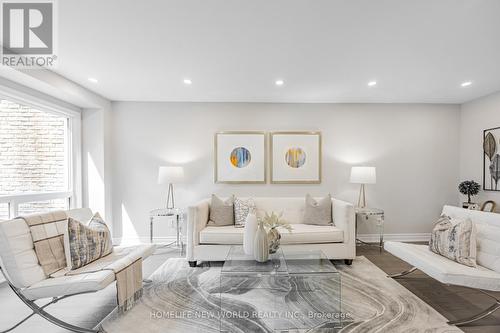 72 Dunmail Drive, Toronto (Agincourt North), ON - Indoor Photo Showing Living Room