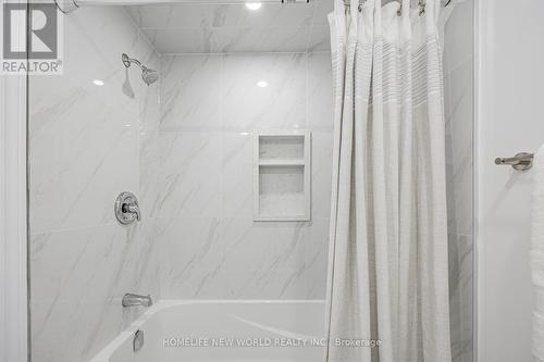 72 Dunmail Drive, Toronto (Agincourt North), ON - Indoor Photo Showing Bathroom