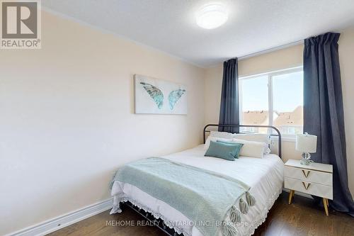 235 Shirley Drive, Richmond Hill, ON - Indoor Photo Showing Bedroom