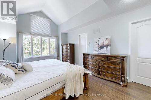 235 Shirley Drive, Richmond Hill, ON - Indoor Photo Showing Bedroom