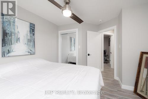 9 Gunn Street, Barrie (Wellington), ON - Indoor Photo Showing Bedroom