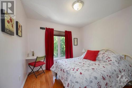 510 Woodchase Street, Ottawa, ON - Indoor Photo Showing Bedroom