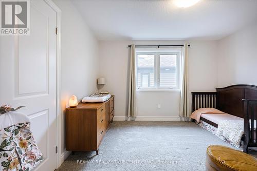 21 Lang Lane, East Luther Grand Valley, ON - Indoor Photo Showing Bedroom