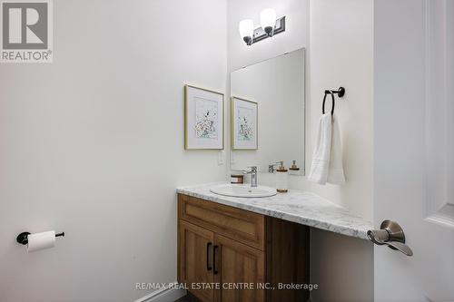 21 Lang Lane, East Luther Grand Valley, ON - Indoor Photo Showing Bathroom