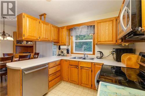 258 Hennessey Road, Moncton, NB - Indoor Photo Showing Kitchen With Double Sink